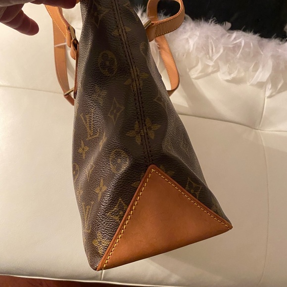 Louis Vuitton tote - Picture 7 of 16